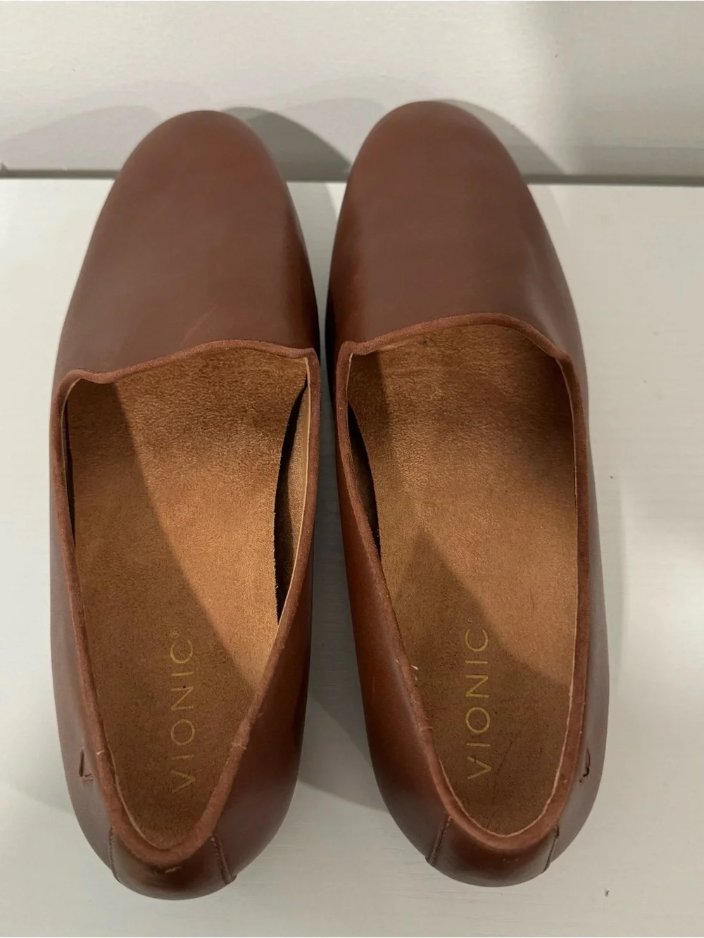 Vionic Willa 2 Slip On Tan Leather Loafers Flat 9.5 Wide $140